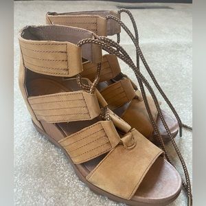 Sorel Joanie II Lace Casual Sandals